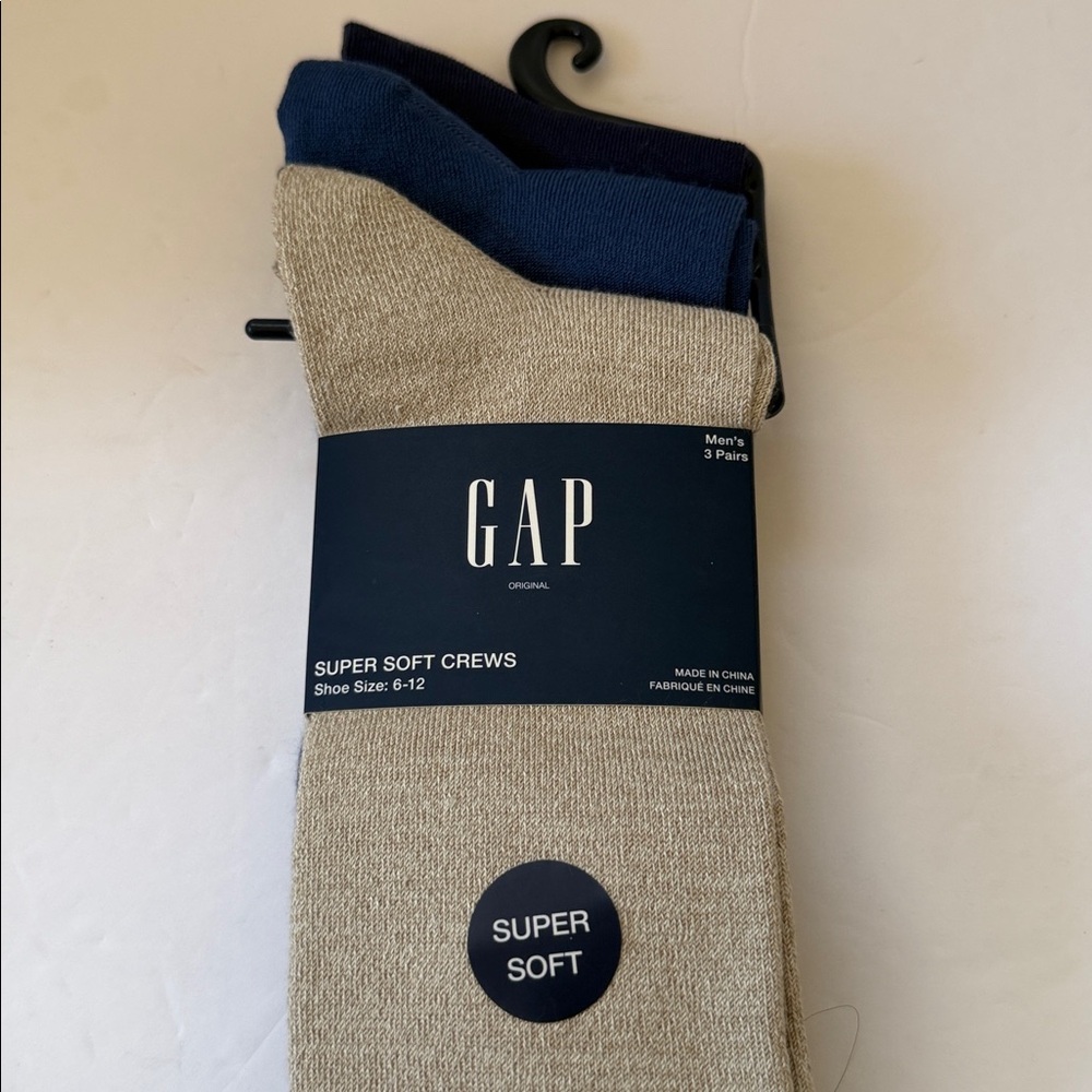 New Men’s Gap Super Soft Crew 3 Pairs Dress Socks